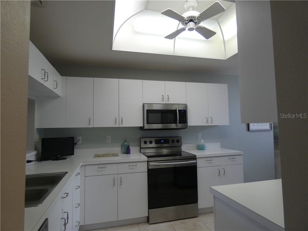 8735 Olde Hickory Avenue #8101 Sarasota FL 34238 A4489419 image2