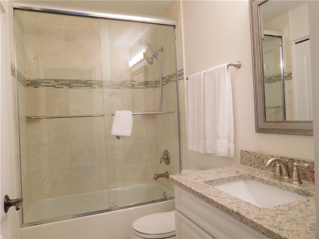 8735 Olde Hickory Avenue #8104 Sarasota FL 34238 A4122665 image16