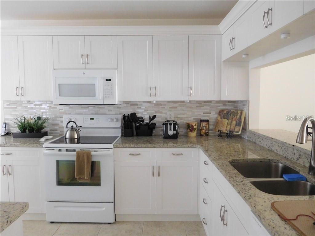 8735 Olde Hickory Avenue #8104 Sarasota FL 34238 A4122665 image3