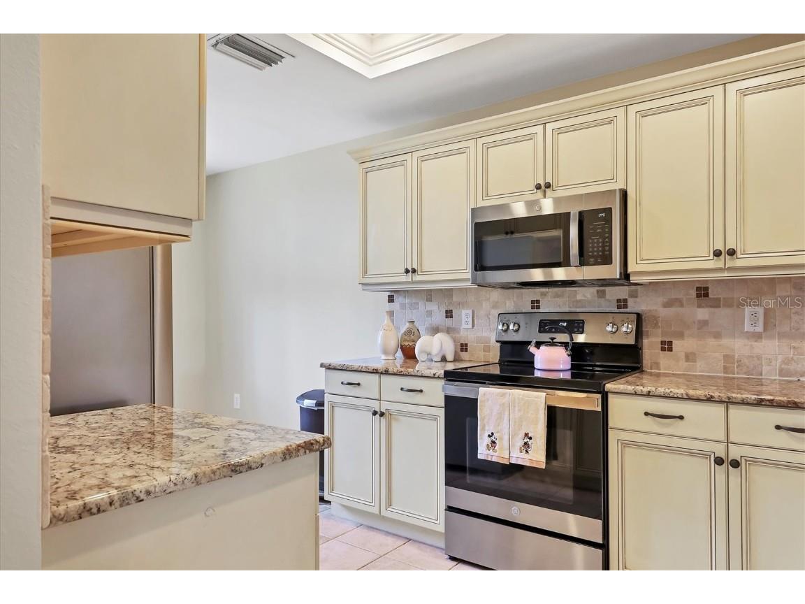 8735 Olde Hickory Avenue #8108 Sarasota FL 34238 A4666881 image16