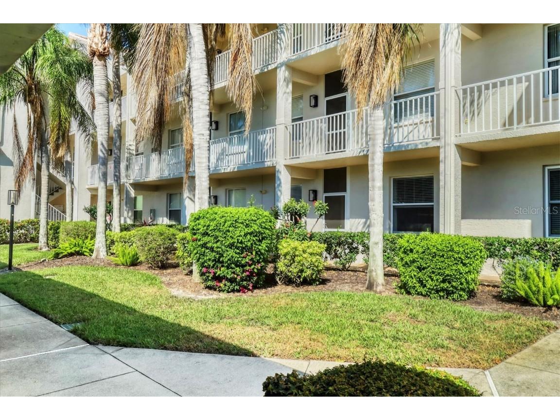 8735 Olde Hickory Avenue #8108 Sarasota FL 34238 A4666881 image3