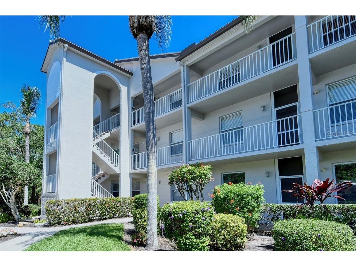 8735 Olde Hickory Avenue #8206 Sarasota FL 34238 A4567083 image1