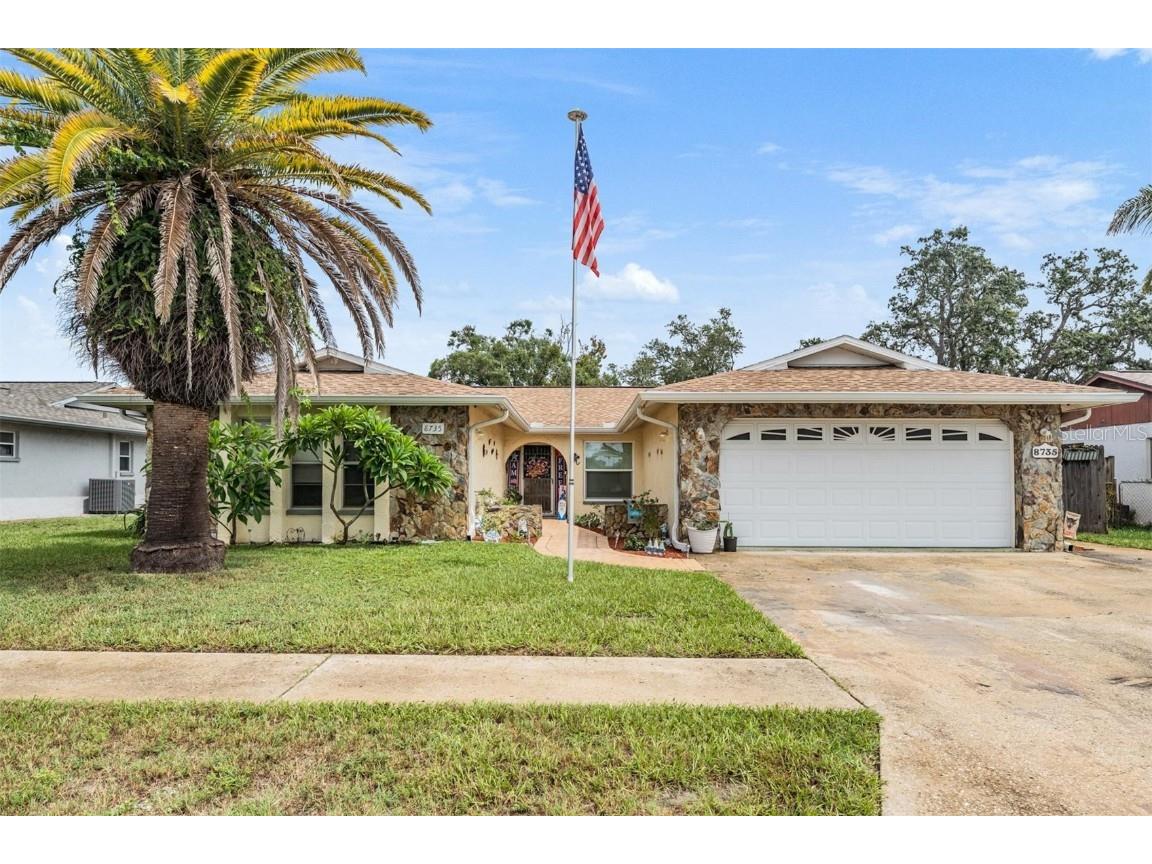 8735 Woodmont Lane Port Richey FL 34668 T3465981 image1