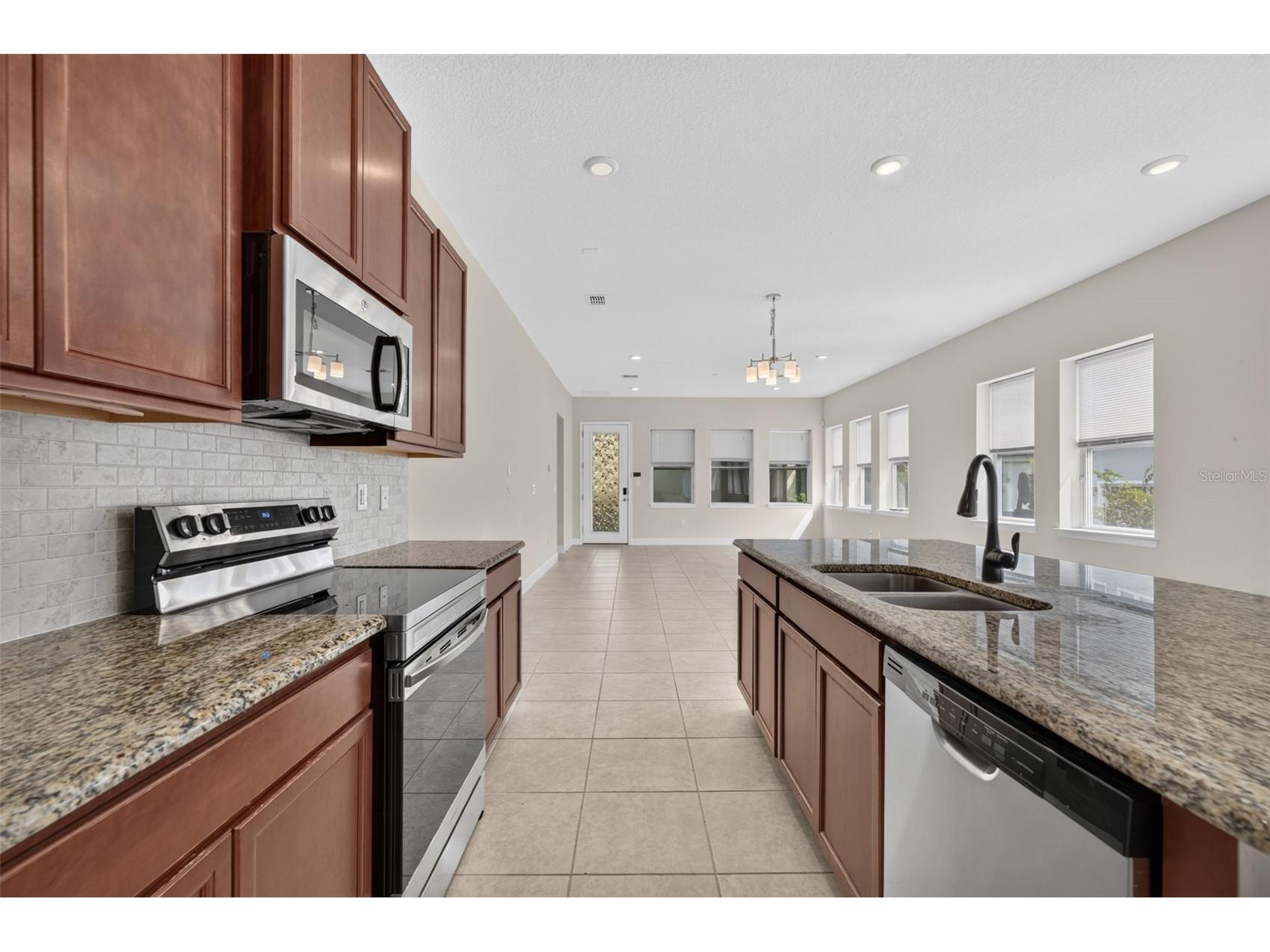 8736 Crick Alley Orlando FL 32827 O6422735 image13