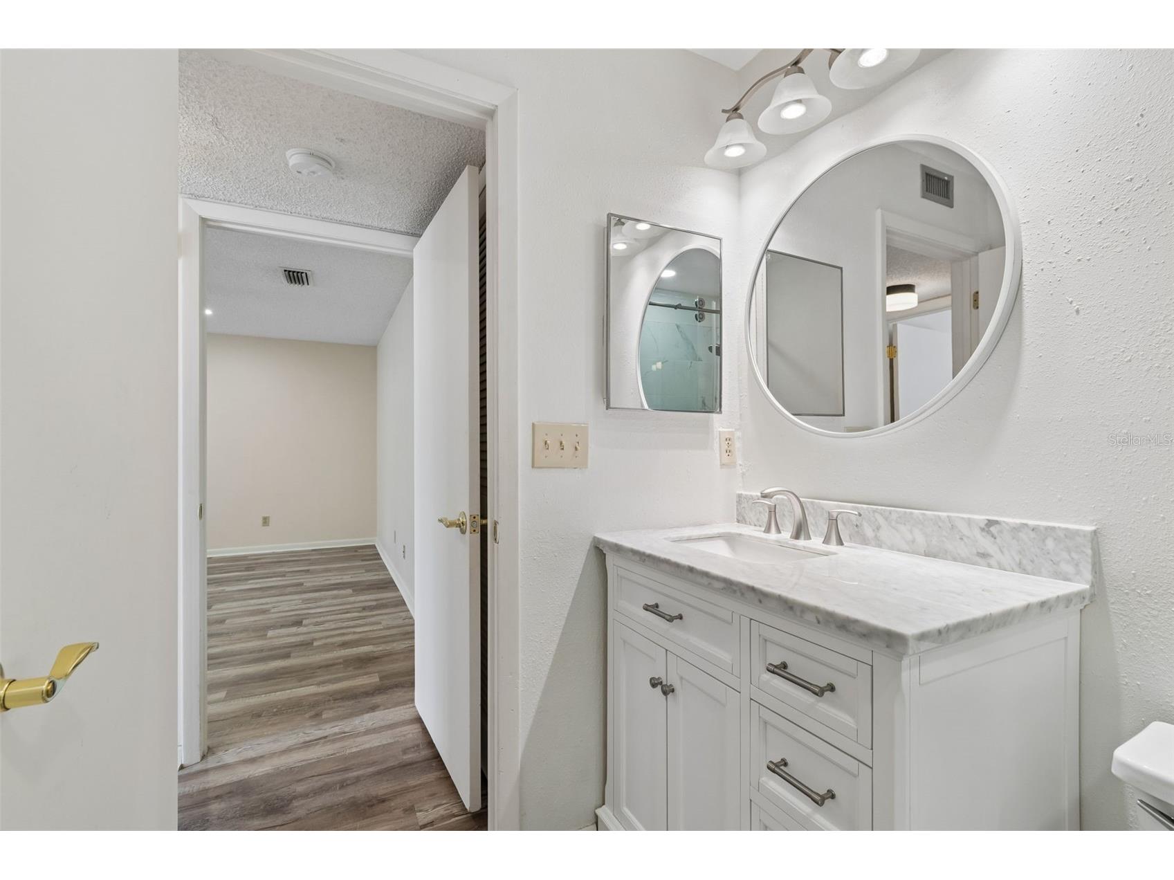 8737 Bardmoor Place #102 Seminole FL 33777 TB8501079 image40