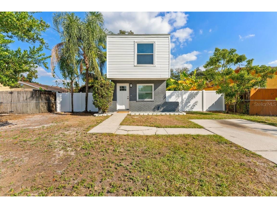 8737 N Tangerine Place Tampa FL 33617 TB8448855 image24