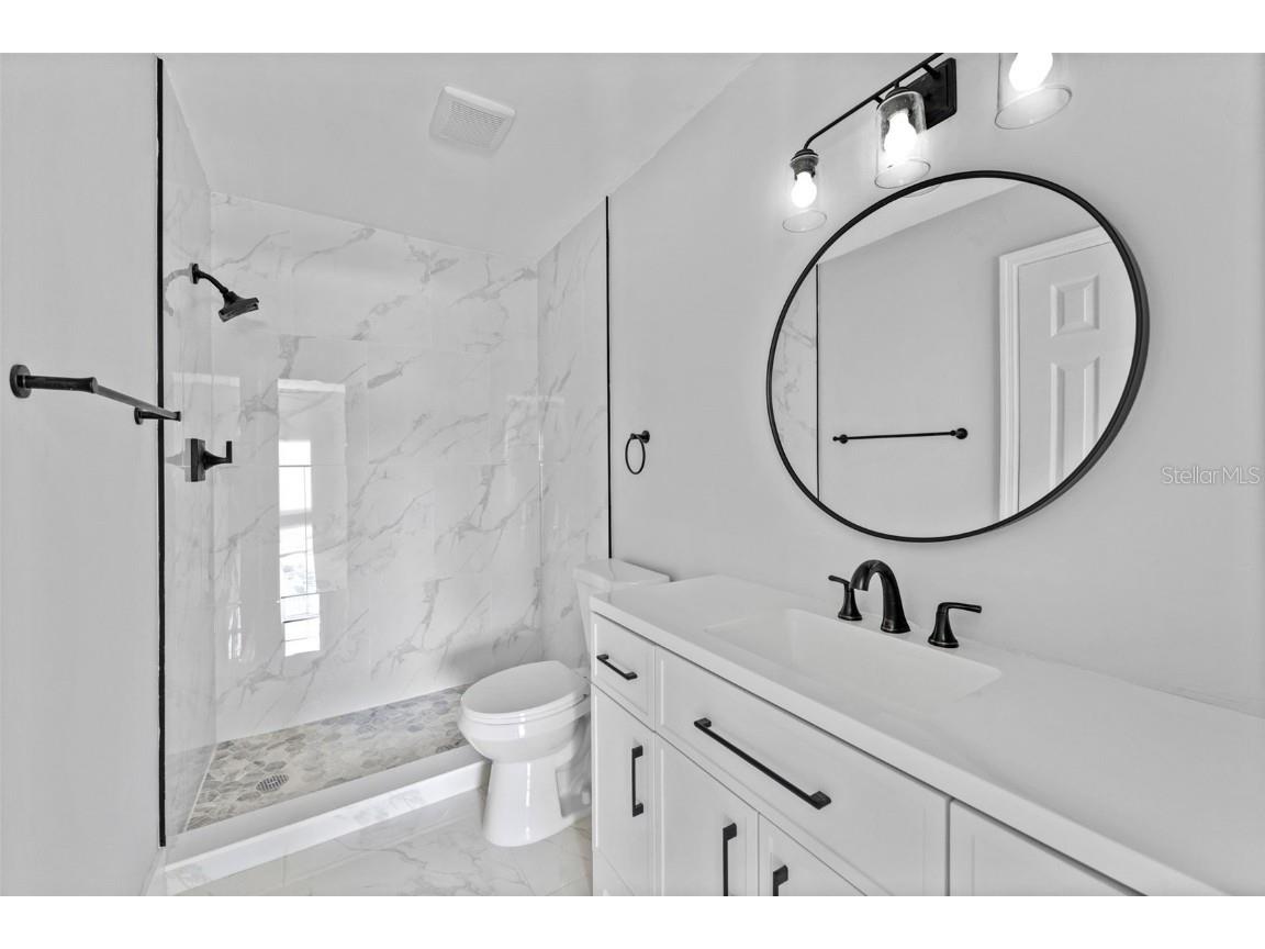 8737 N Tangerine Place Tampa FL 33617 TB8448855 image4