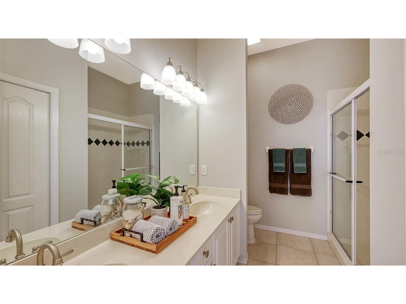 8737 Pebble Creek Lane Sarasota FL 34238 A4668301 image32