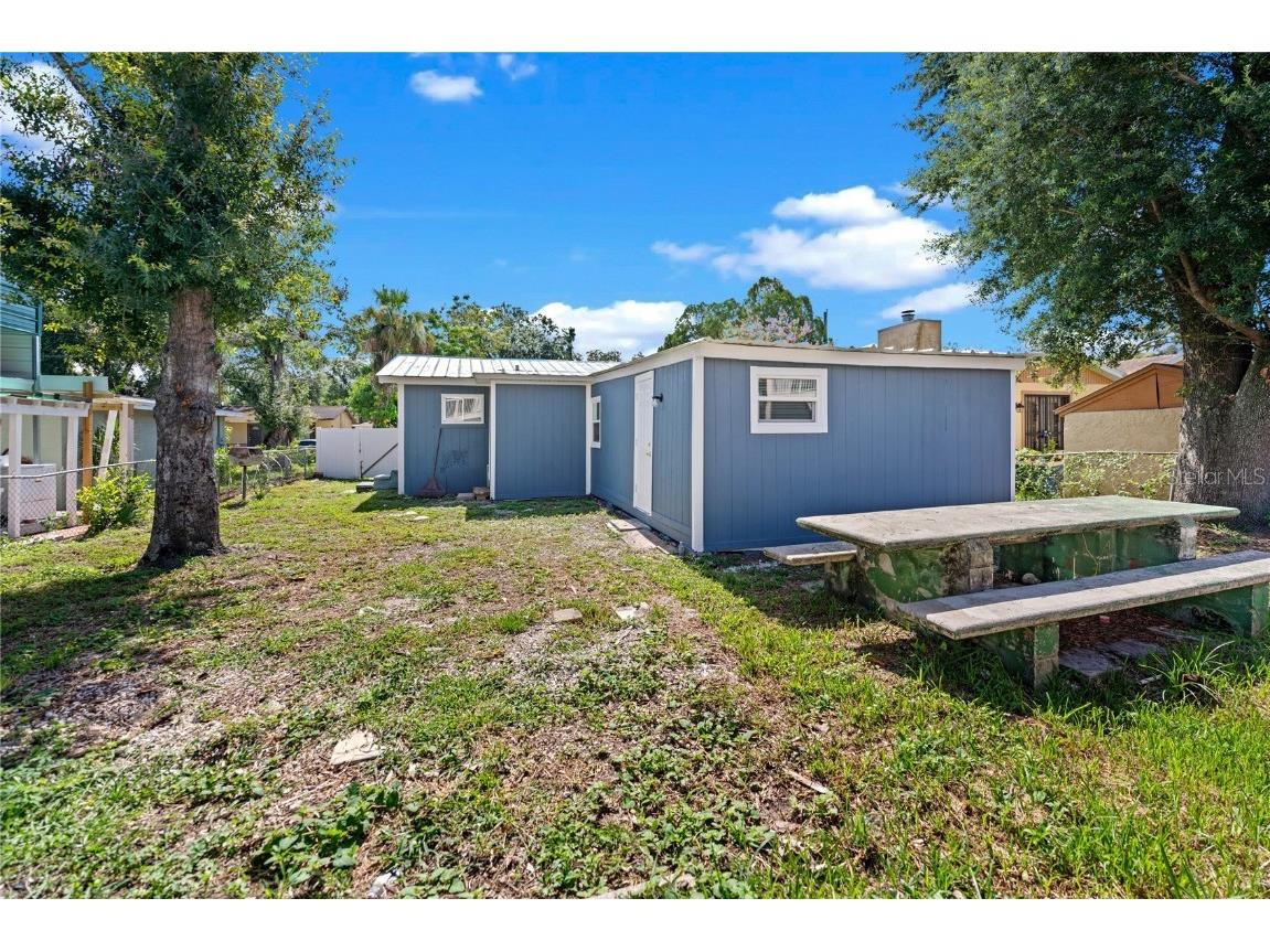 8738 N Tangerine Place Tampa FL 33617 TB8431972 image28