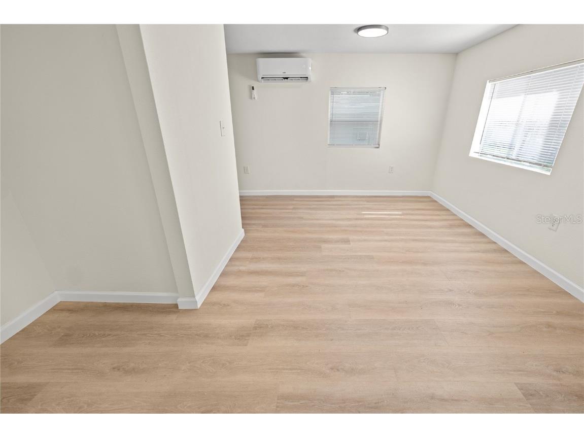 8738 N Tangerine Place Tampa FL 33617 TB8431972 image4