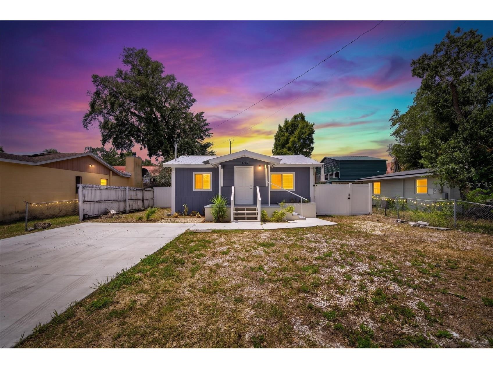 8738 N Tangerine Place Tampa FL 33617 TB8505989 image1