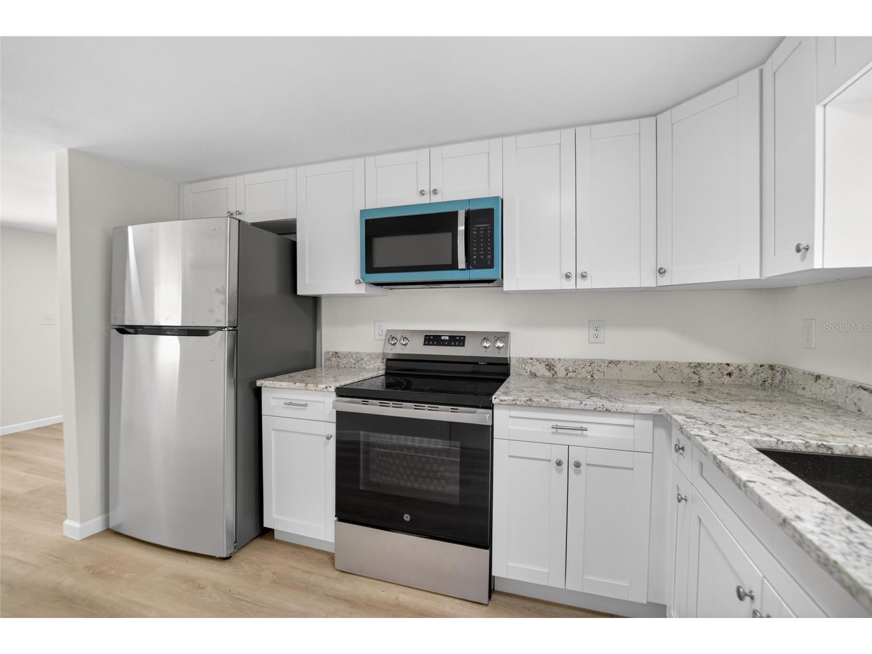 8738 N Tangerine Place Tampa FL 33617 TB8505989 image16