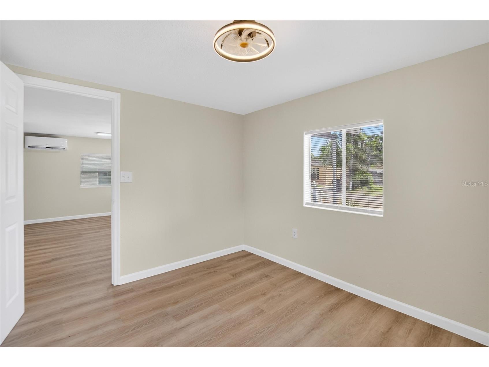 8738 N Tangerine Place Tampa FL 33617 TB8505989 image21