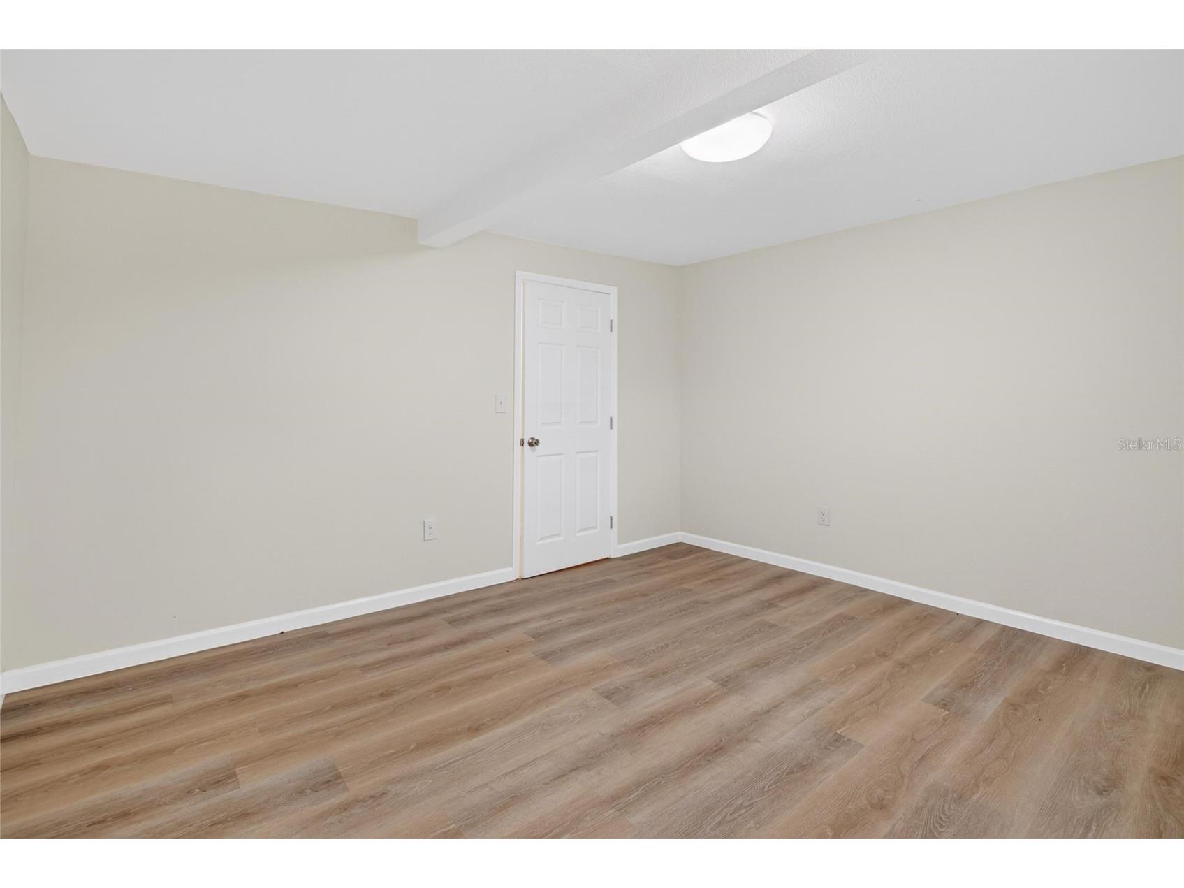 8738 N Tangerine Place Tampa FL 33617 TB8505989 image31