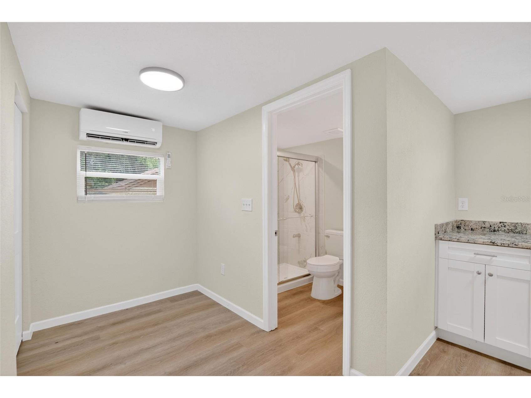 8738 N Tangerine Place Tampa FL 33617 TB8505989 image36
