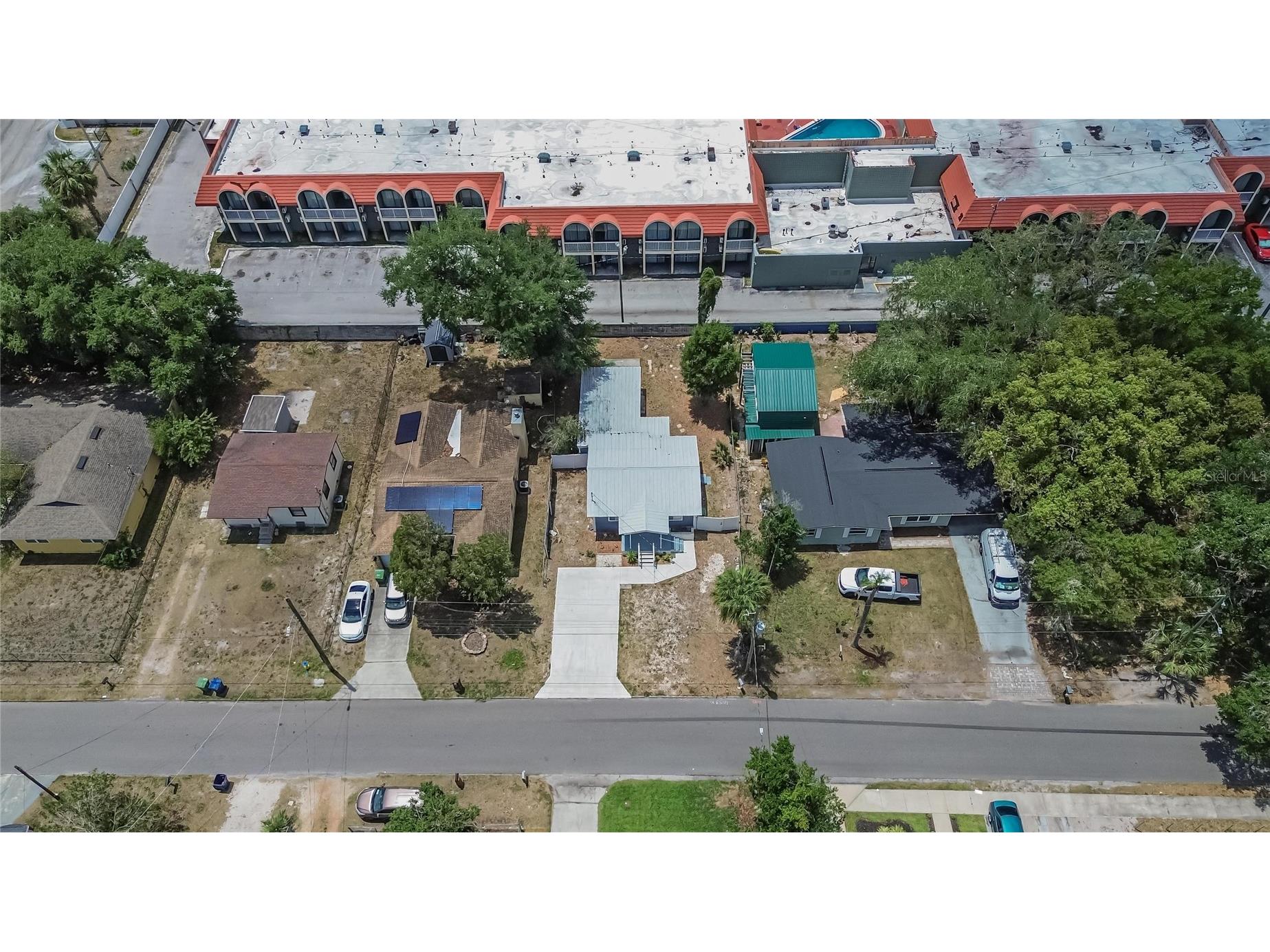 8738 N Tangerine Place Tampa FL 33617 TB8505989 image48