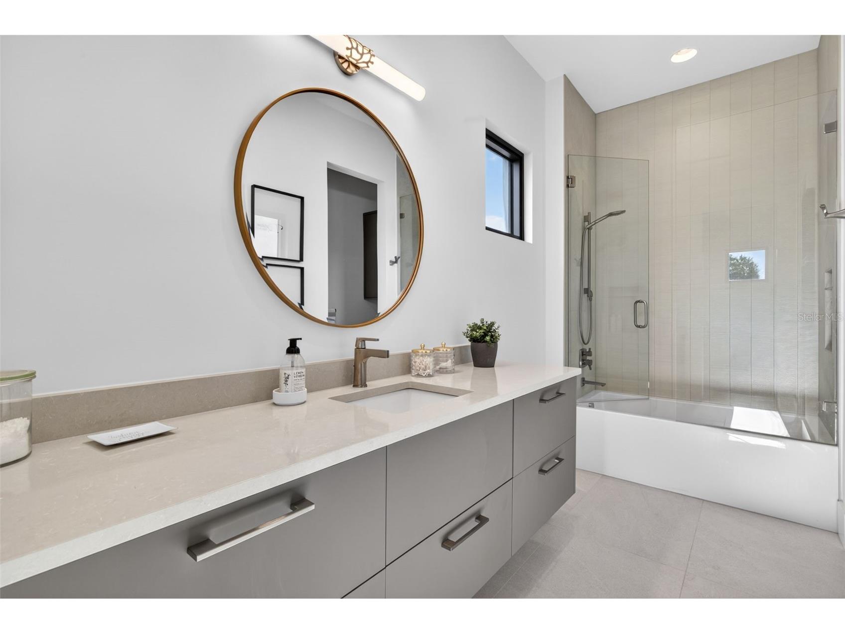 874 Placido Way NE Saint Petersburg FL 33704 TB8510443 image43