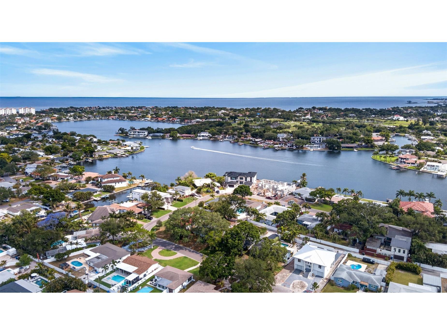 874 Placido Way NE Saint Petersburg FL 33704 TB8510443 image58