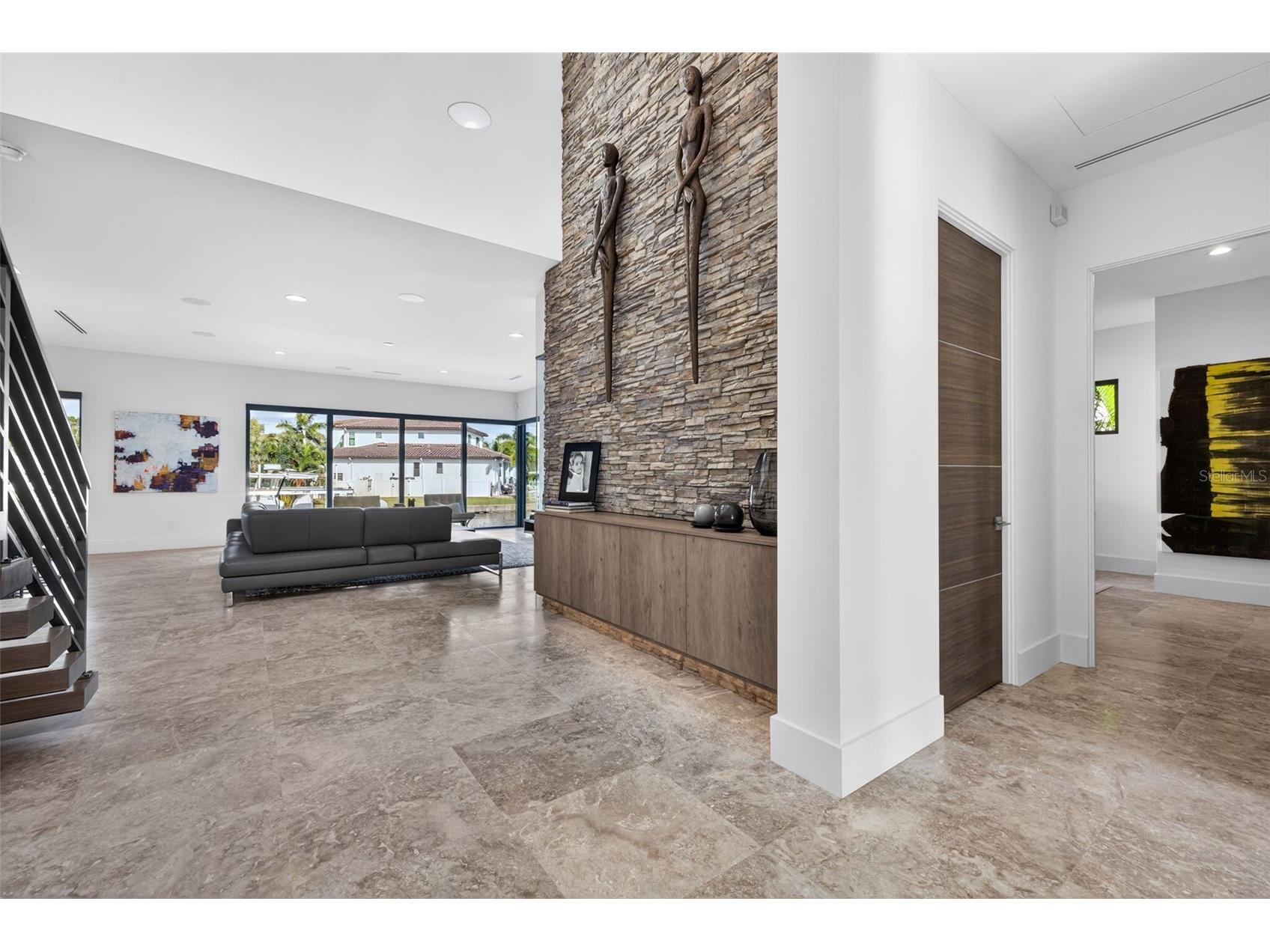874 Placido Way NE Saint Petersburg FL 33704 TB8510443 image9