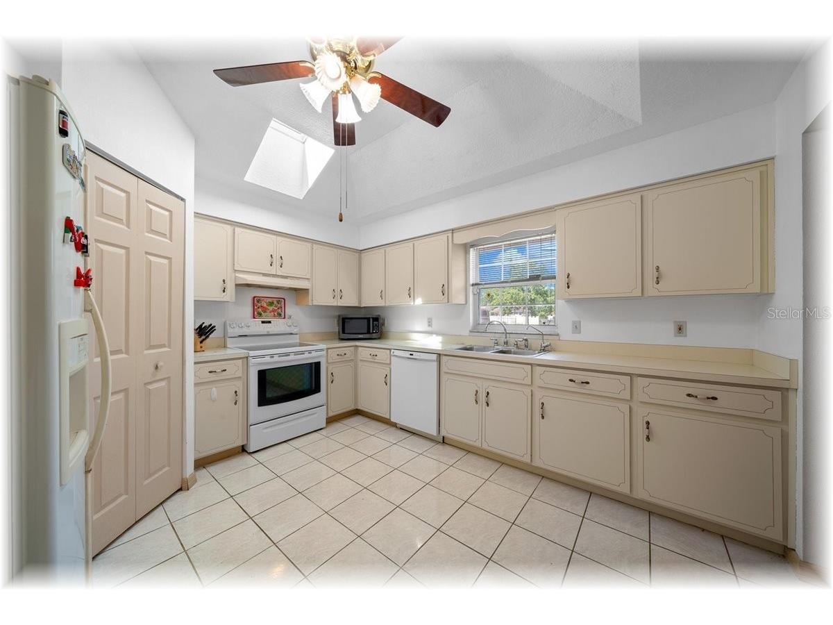 8740 SE 61 Avenue Ocala FL 34472 OM725659 image9