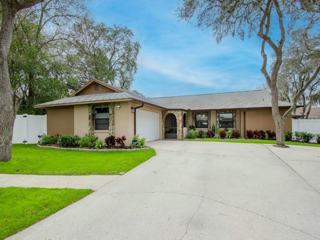 8740 Woodcrest Drive Port Richey FL 34668 T3506623 image1