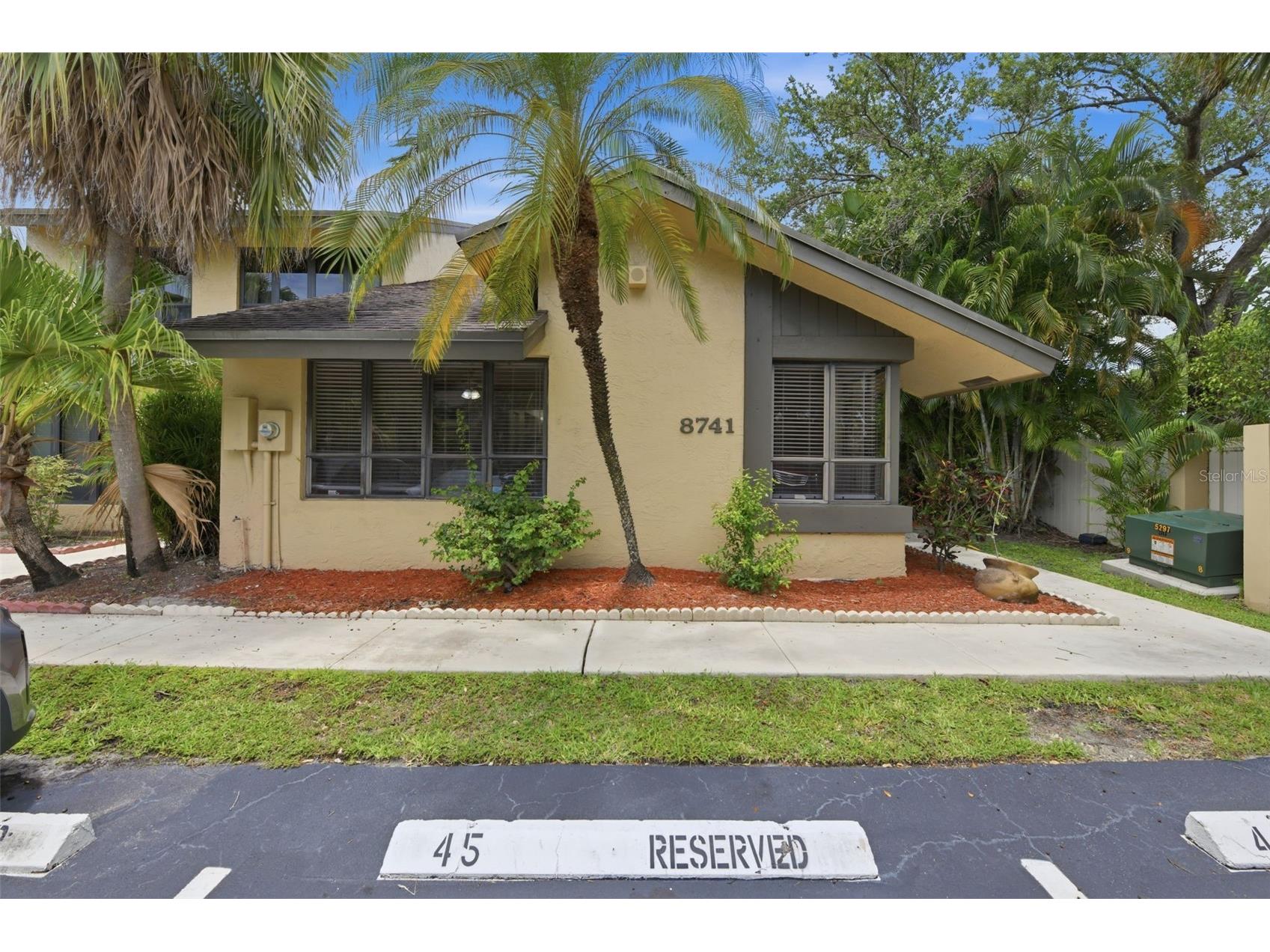 8741 Cleary Boulevard Fort Lauderdale FL 33324 O6418272 image1