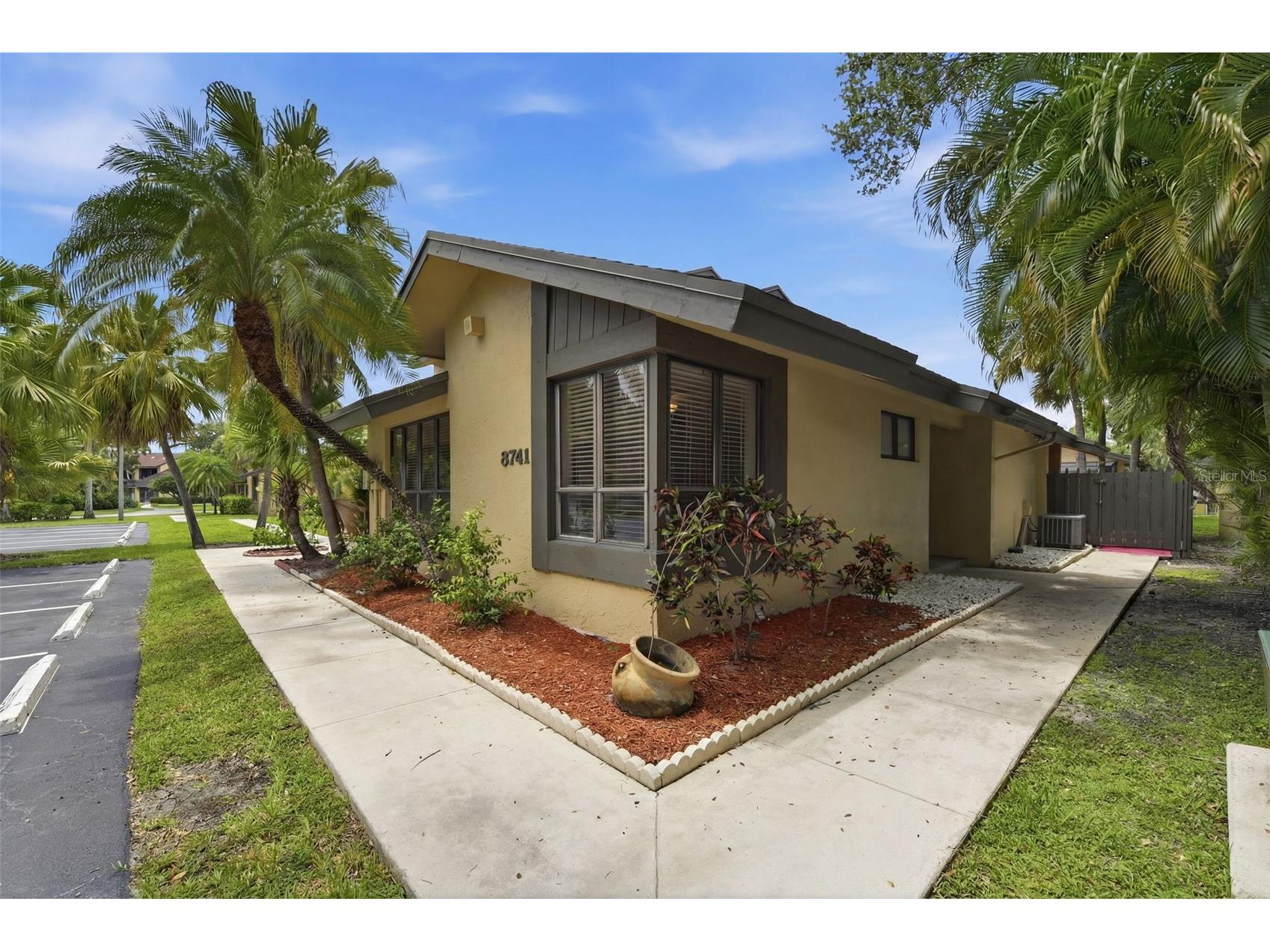 8741 Cleary Boulevard Fort Lauderdale FL 33324 O6418272 image3