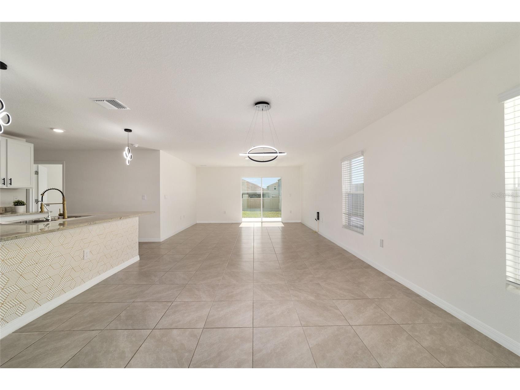 8741 SW 45th Court Ocala FL 34476 OM727858 image7