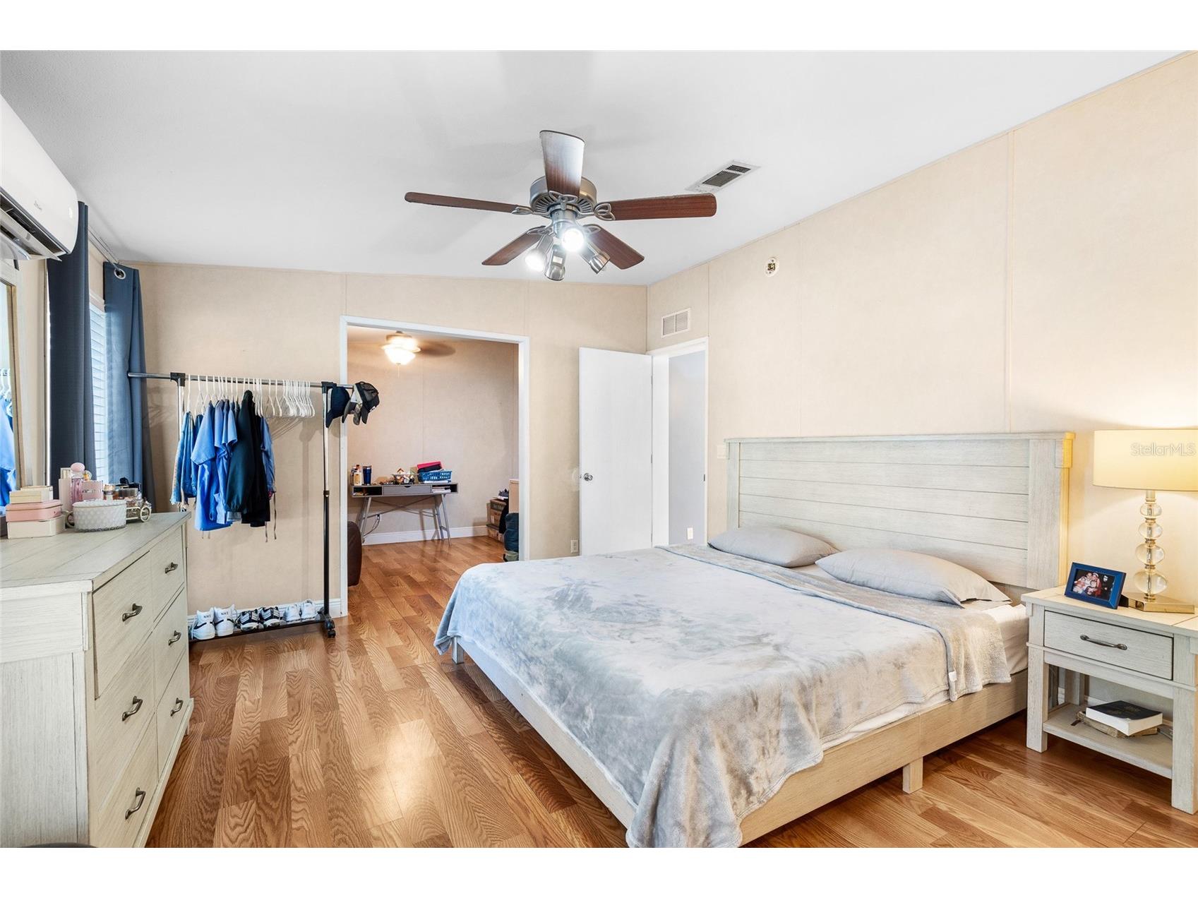 8742 Brazil Zephyrhills FL 33540 TB8471223 image13