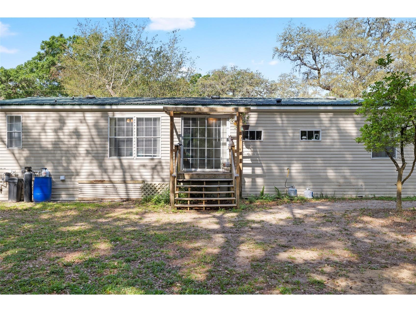 8742 Brazil Zephyrhills FL 33540 TB8471223 image25