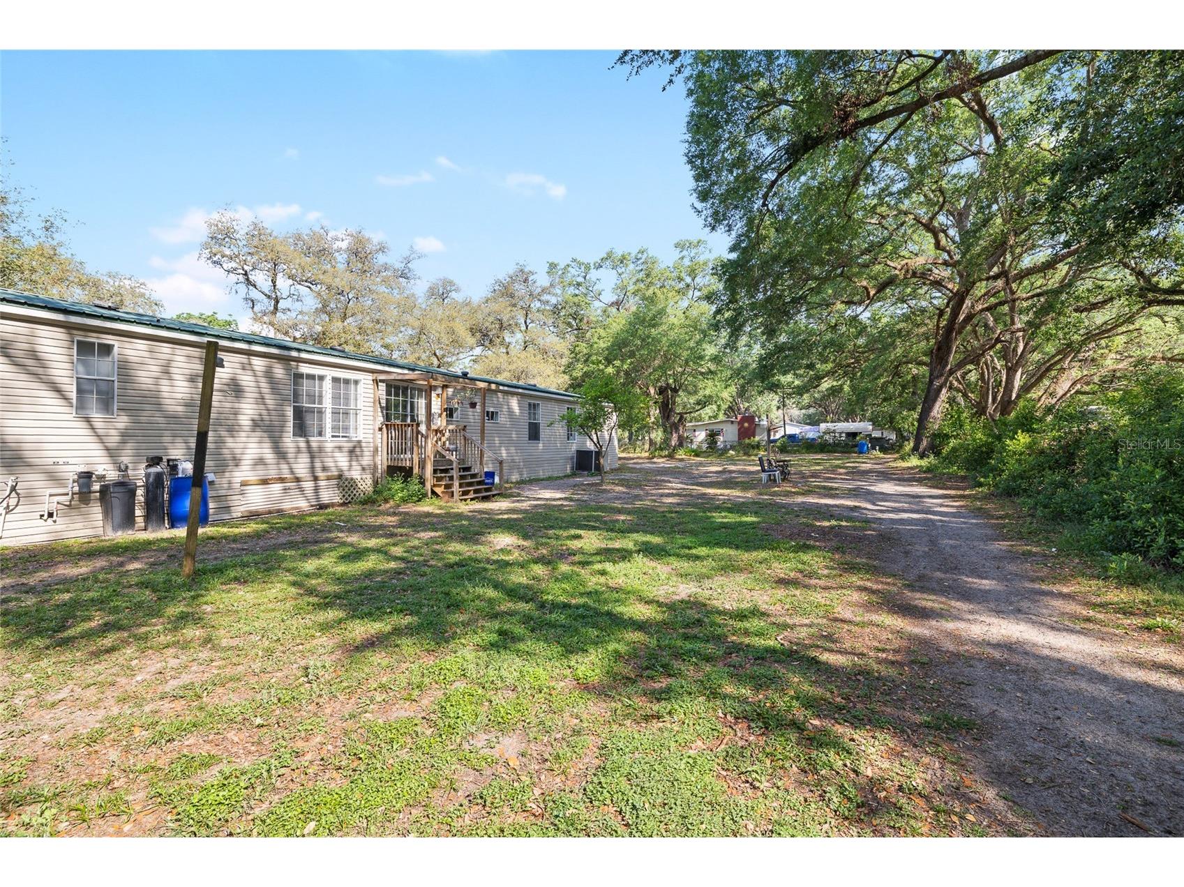 8742 Brazil Zephyrhills FL 33540 TB8471223 image26