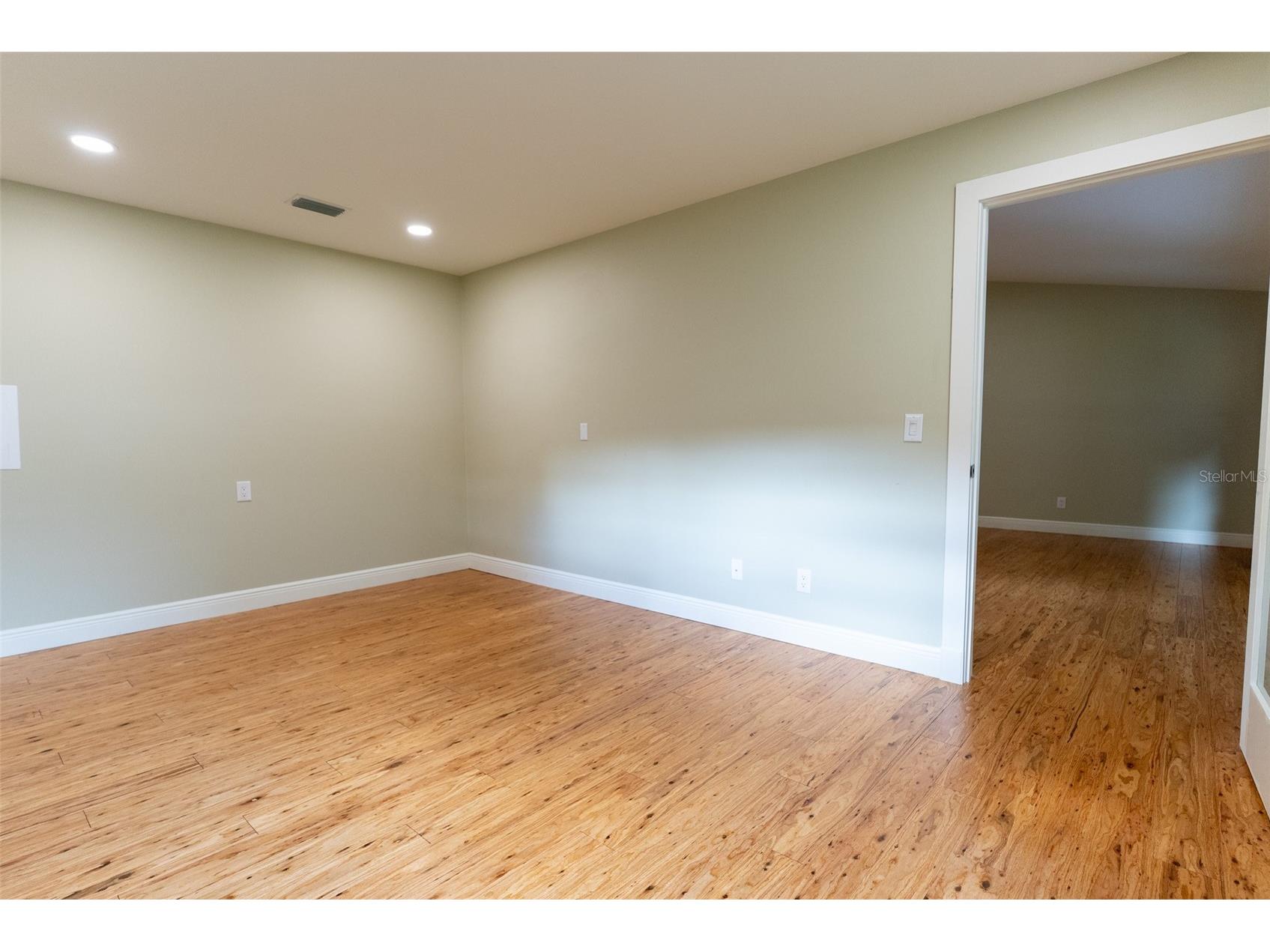 8743 SW 90th Lane #A Ocala FL 34481 OM725643 image34