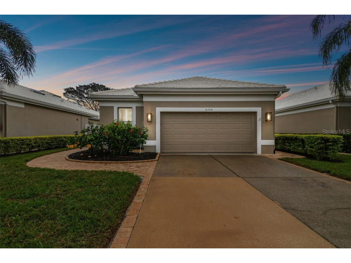 8744 53rd Terrace E Bradenton FL 34211 A4594071 image1