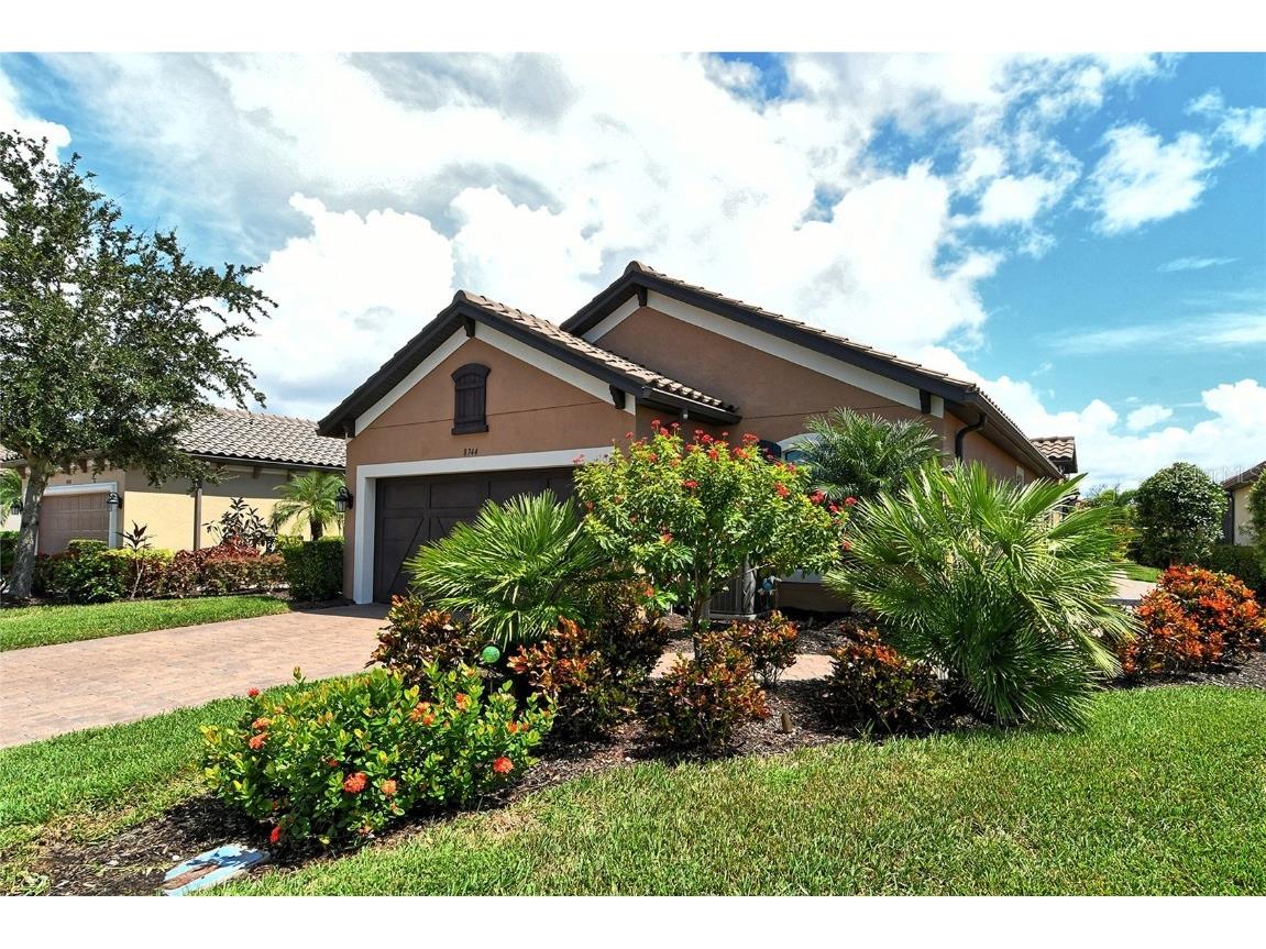 8744 Bellussi Drive Sarasota FL 34238 A4623568 image2
