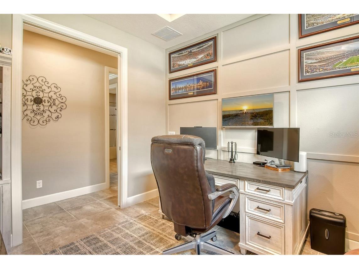 8744 Bellussi Drive Sarasota FL 34238 A4623568 image43