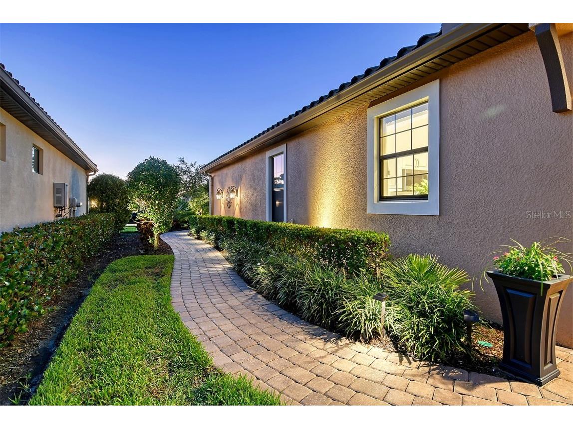 8744 Bellussi Drive Sarasota FL 34238 A4623568 image64