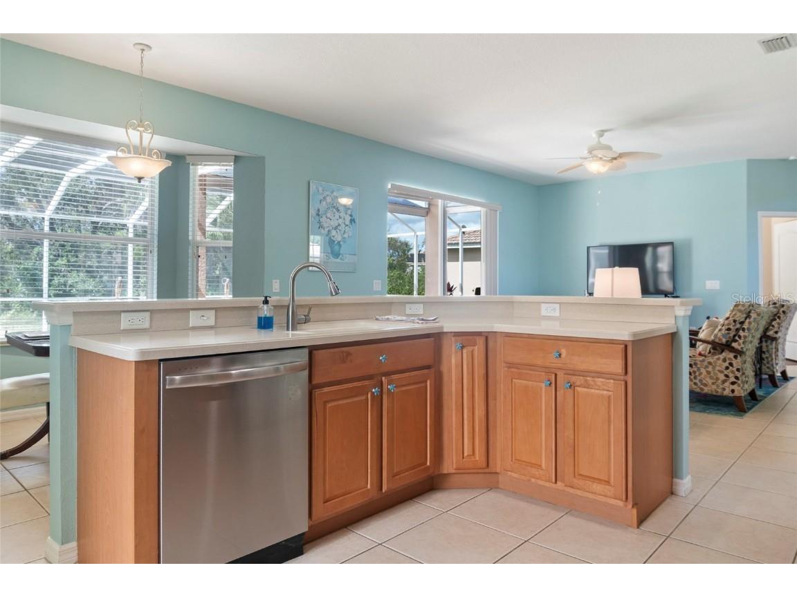 8746 Stone Harbour Loop Bradenton FL 34212 A4667940 image23