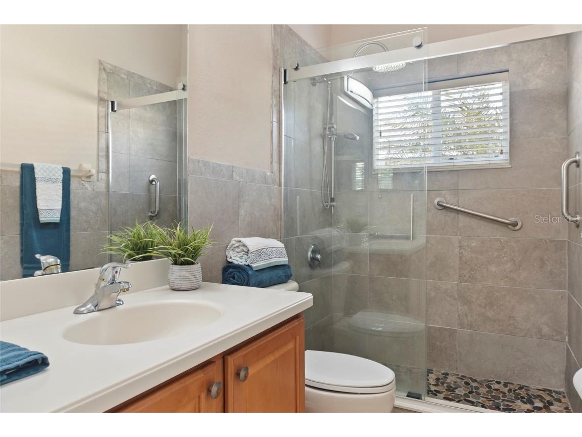 8746 Stone Harbour Loop Bradenton FL 34212 A4667940 image25