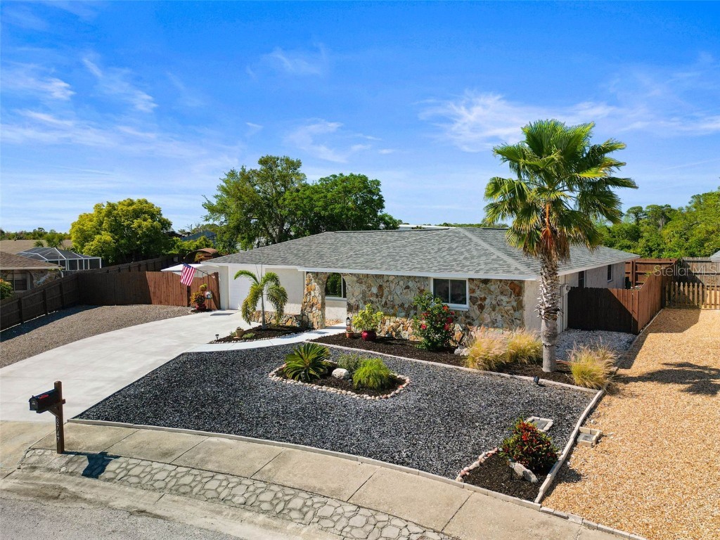 8747 Hemlock Lane Port Richey FL 34668 W7863726 image1