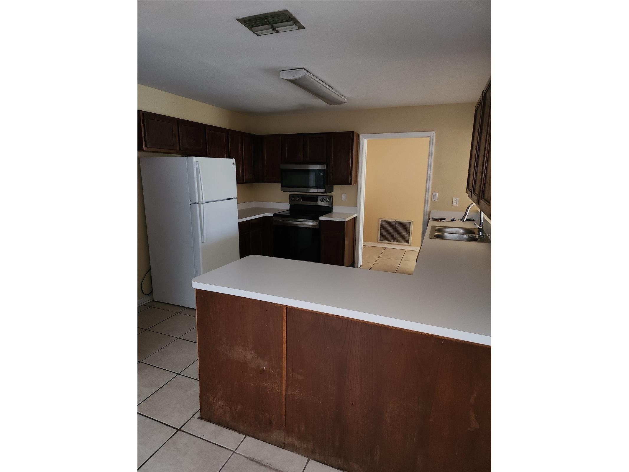 8748 Hampden Drive Tampa FL 33626 TB8483970 image4