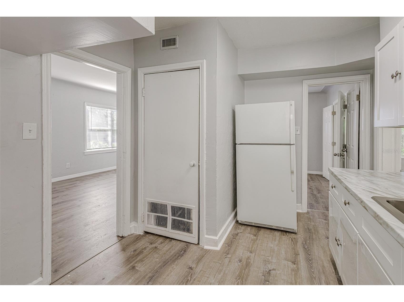 875 19th Avenue S #1/2 Saint Petersburg FL 33705 L4958643 image11