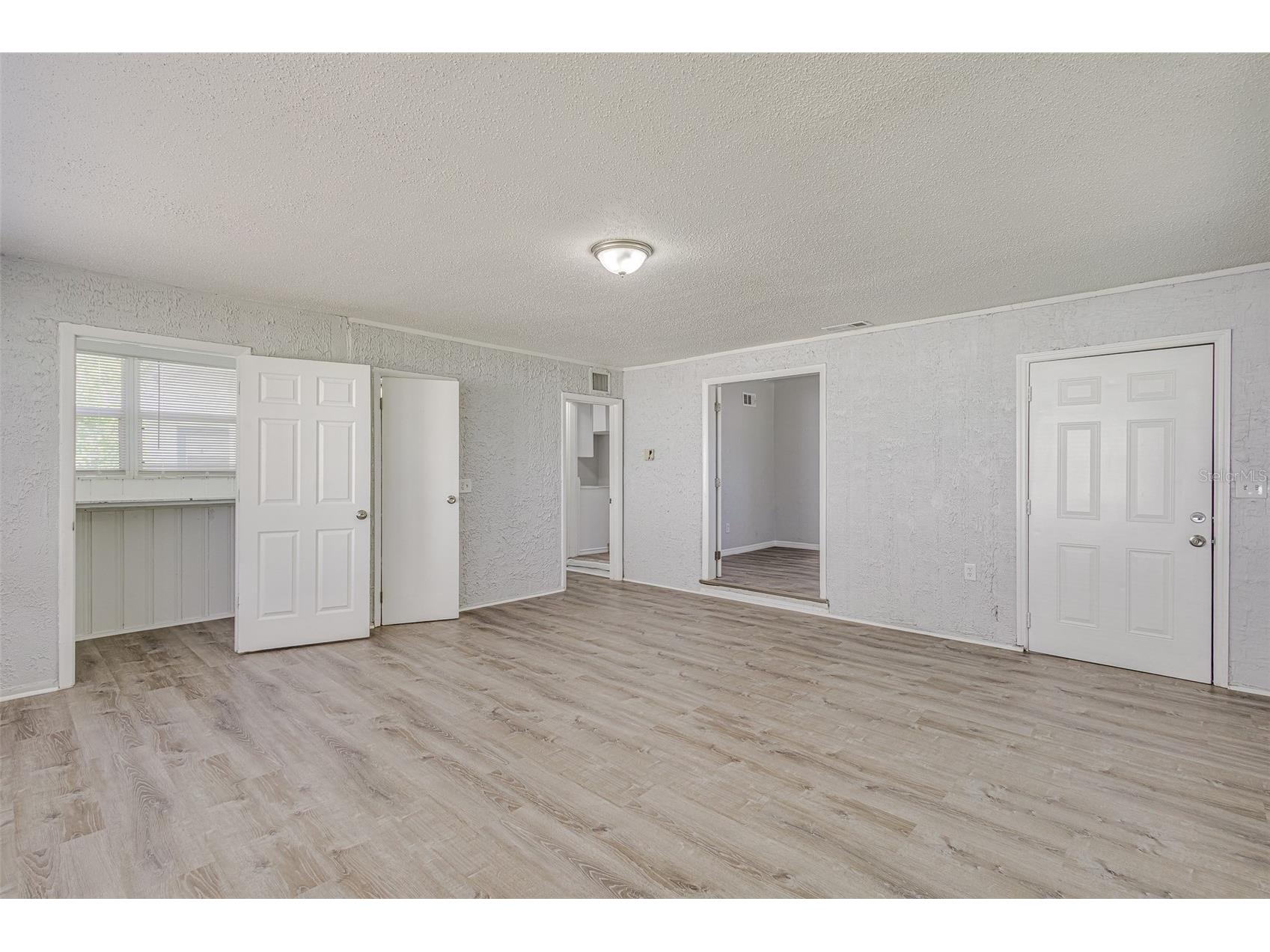 875 19th Avenue S #1/2 Saint Petersburg FL 33705 L4958643 image17