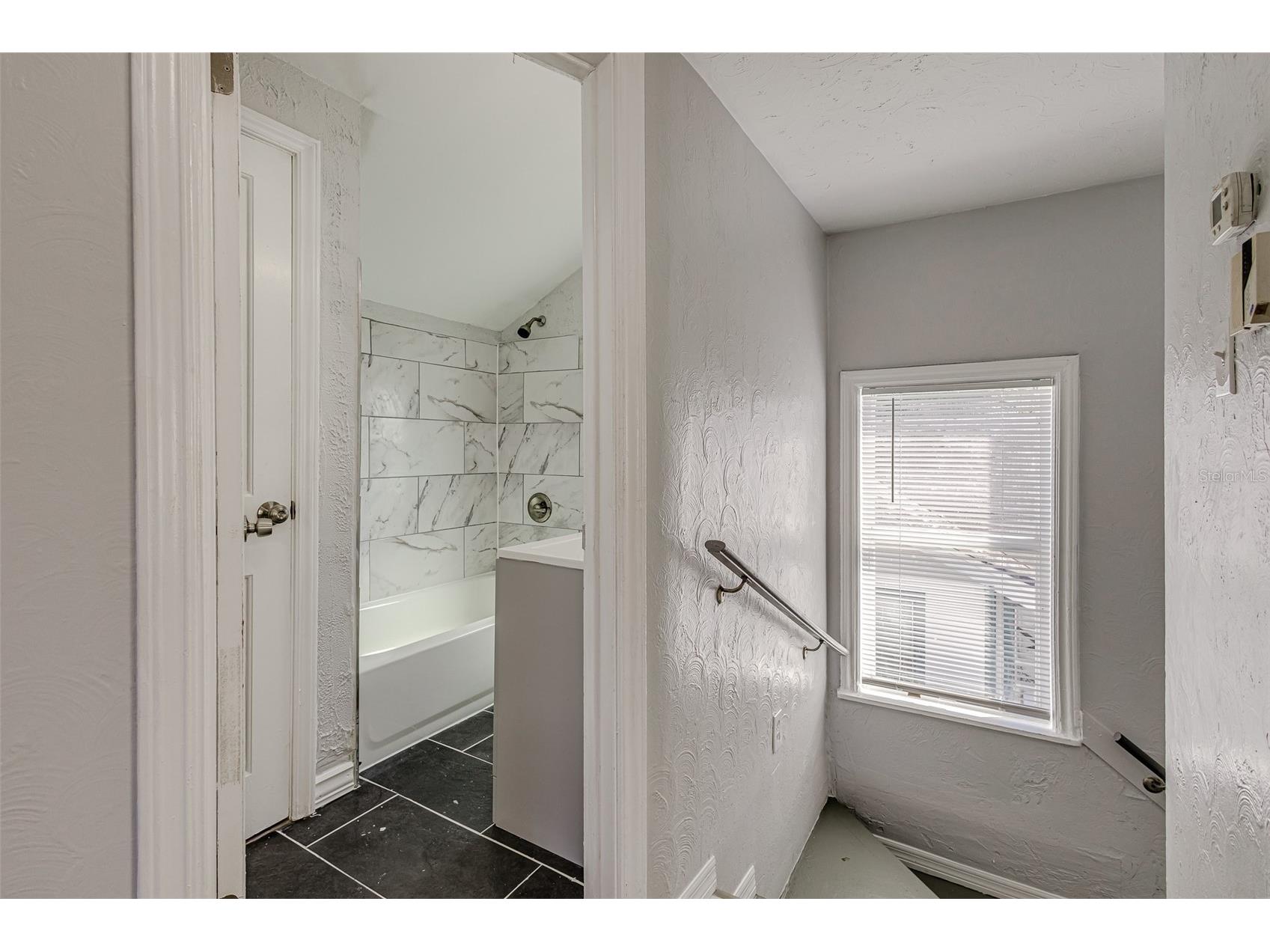 875 19th Avenue S #1/2 Saint Petersburg FL 33705 L4958643 image27