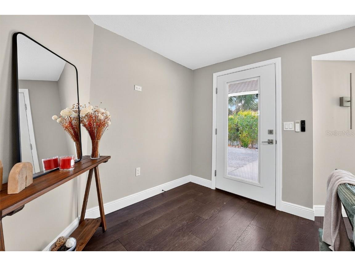 875 32nd Street Sarasota FL 34234 A4666208 image24