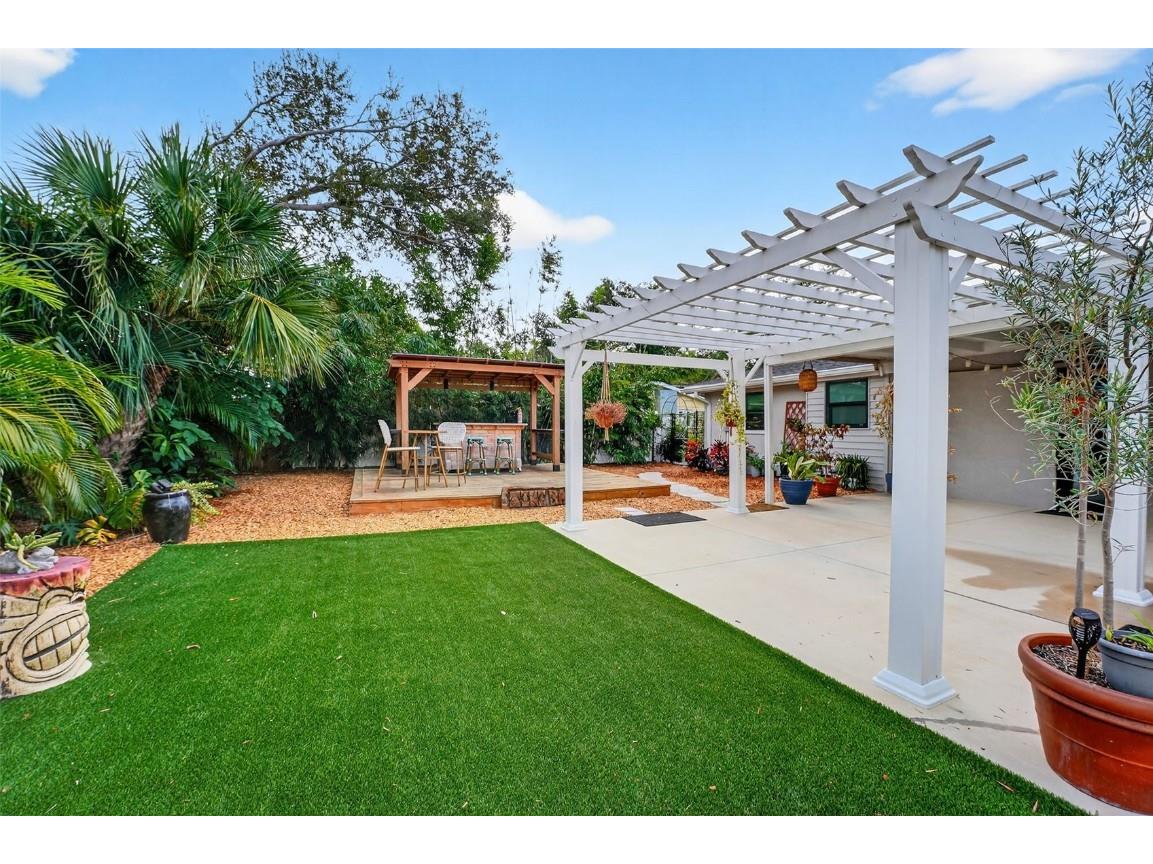 875 32nd Street Sarasota FL 34234 A4666208 image28