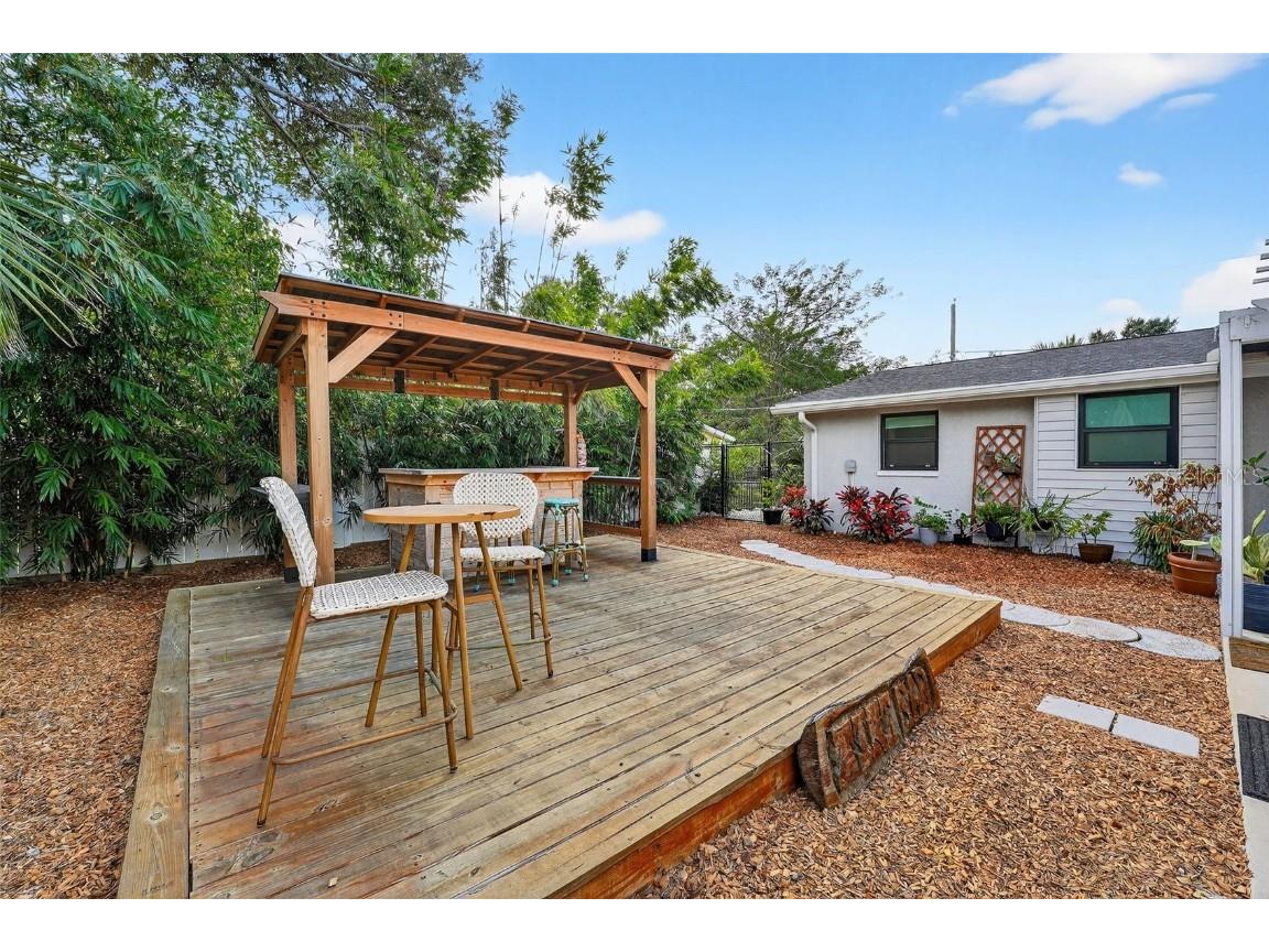 875 32nd Street Sarasota FL 34234 A4666208 image29