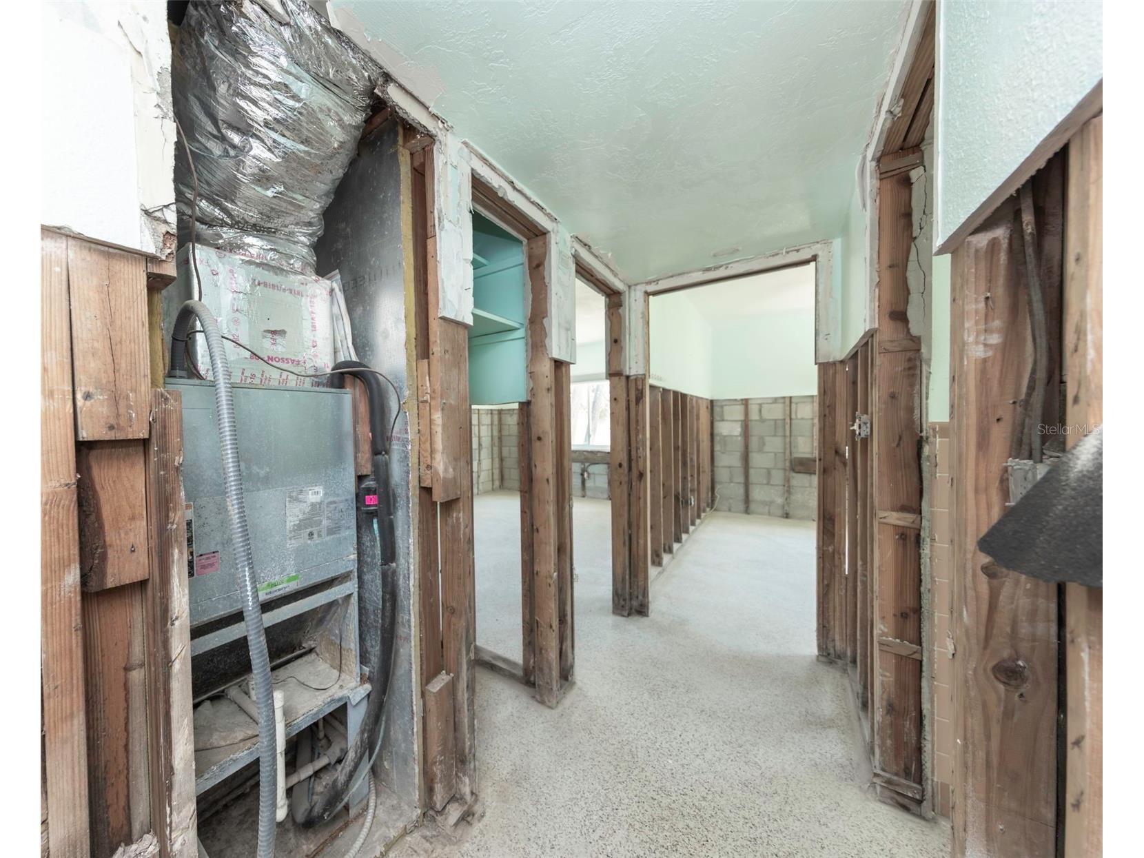 875 Bruce Avenue Clearwater FL 33767 TB8490595 image18