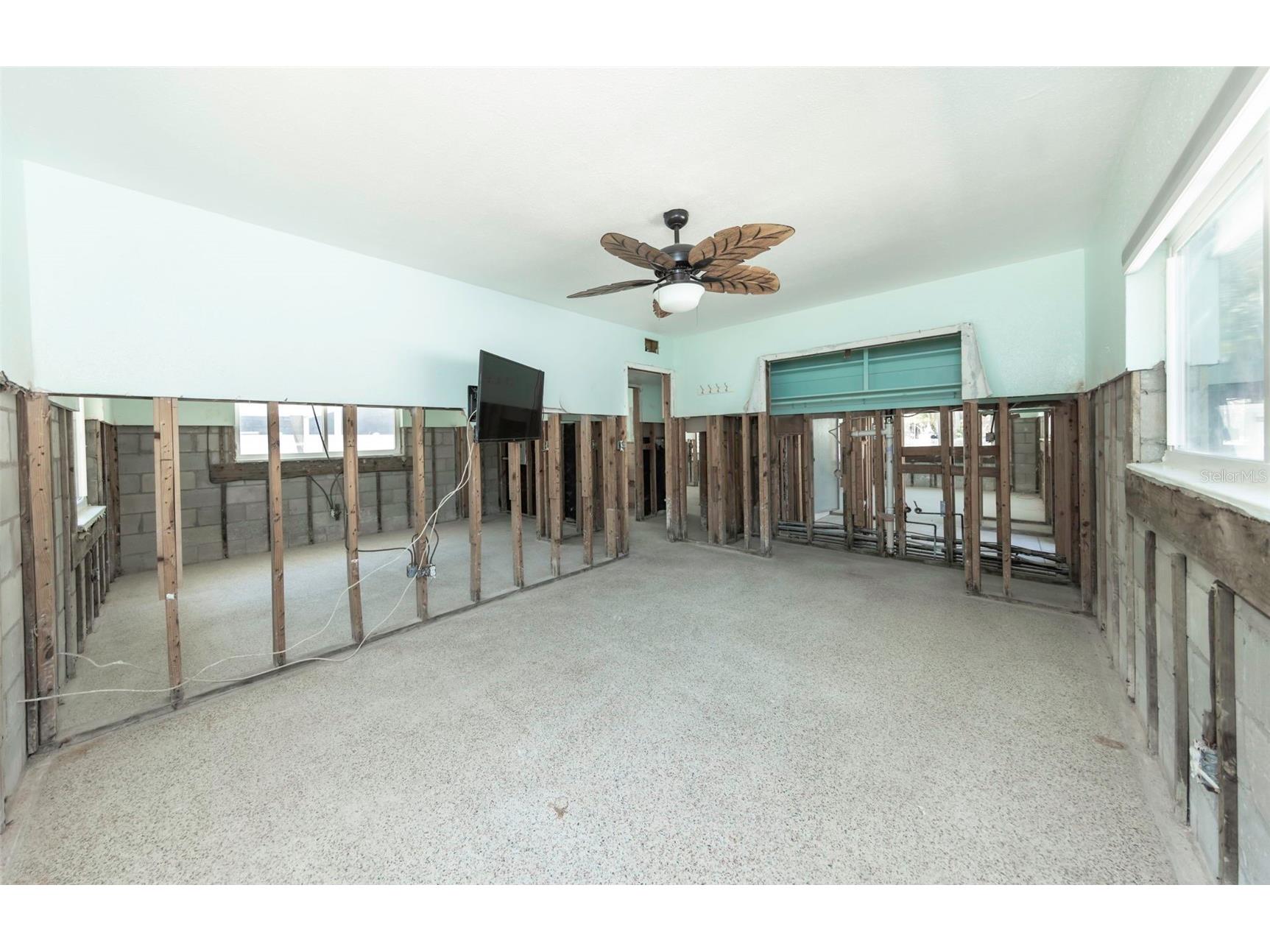 875 Bruce Avenue Clearwater FL 33767 TB8490595 image24
