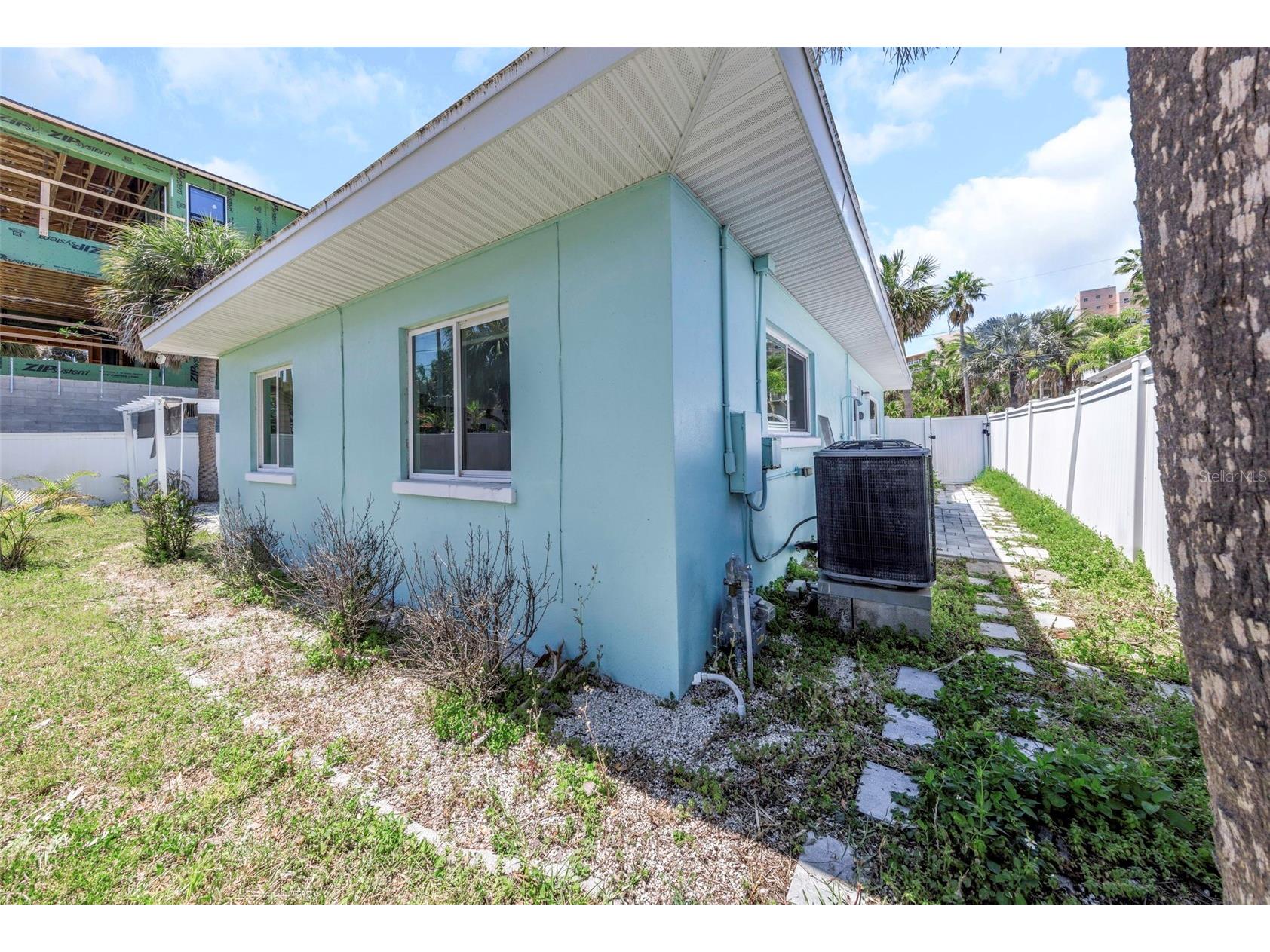 875 Bruce Avenue Clearwater FL 33767 TB8490595 image28