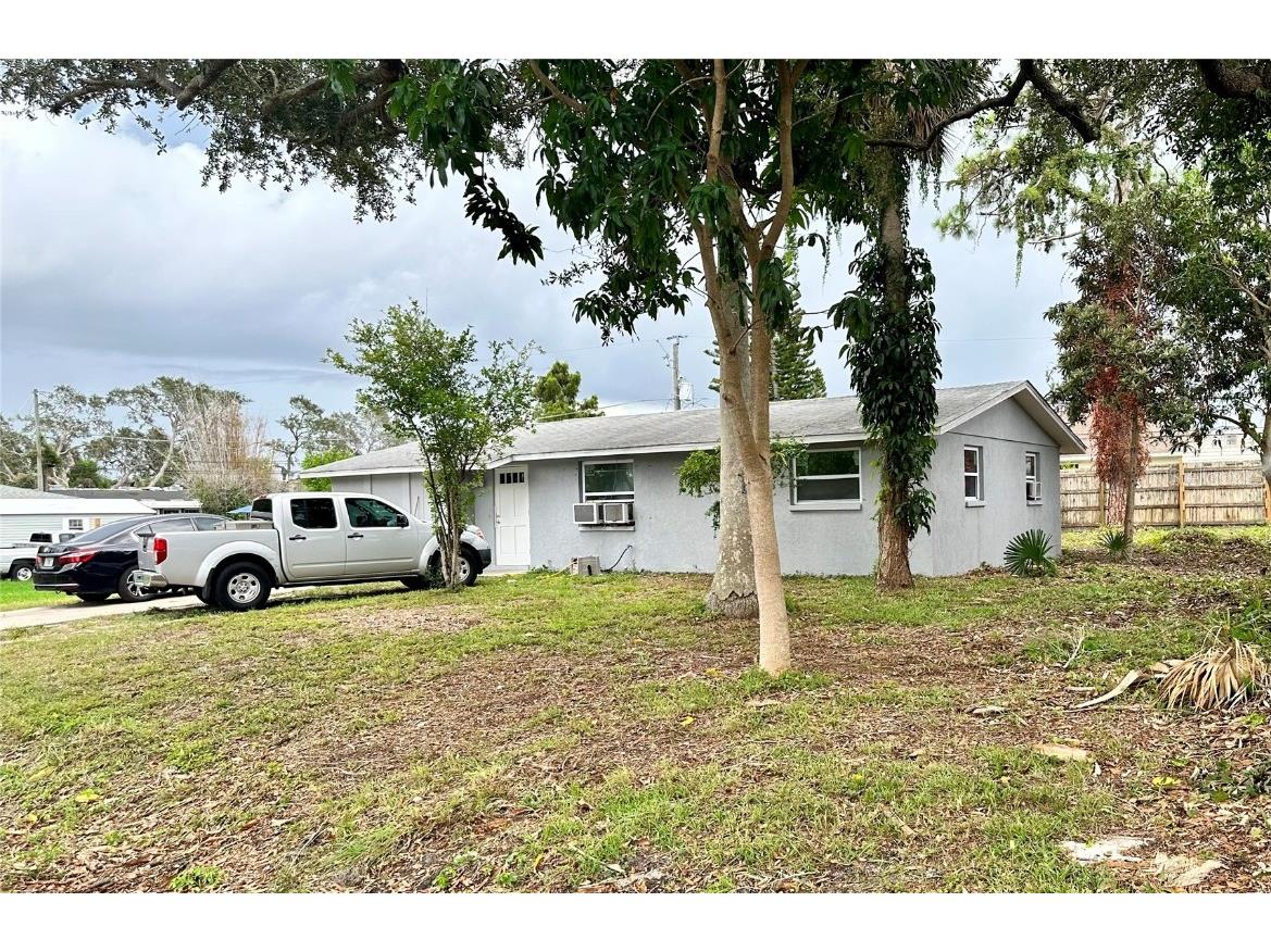 875 Royal Road Venice FL 34293 A4585607 image1